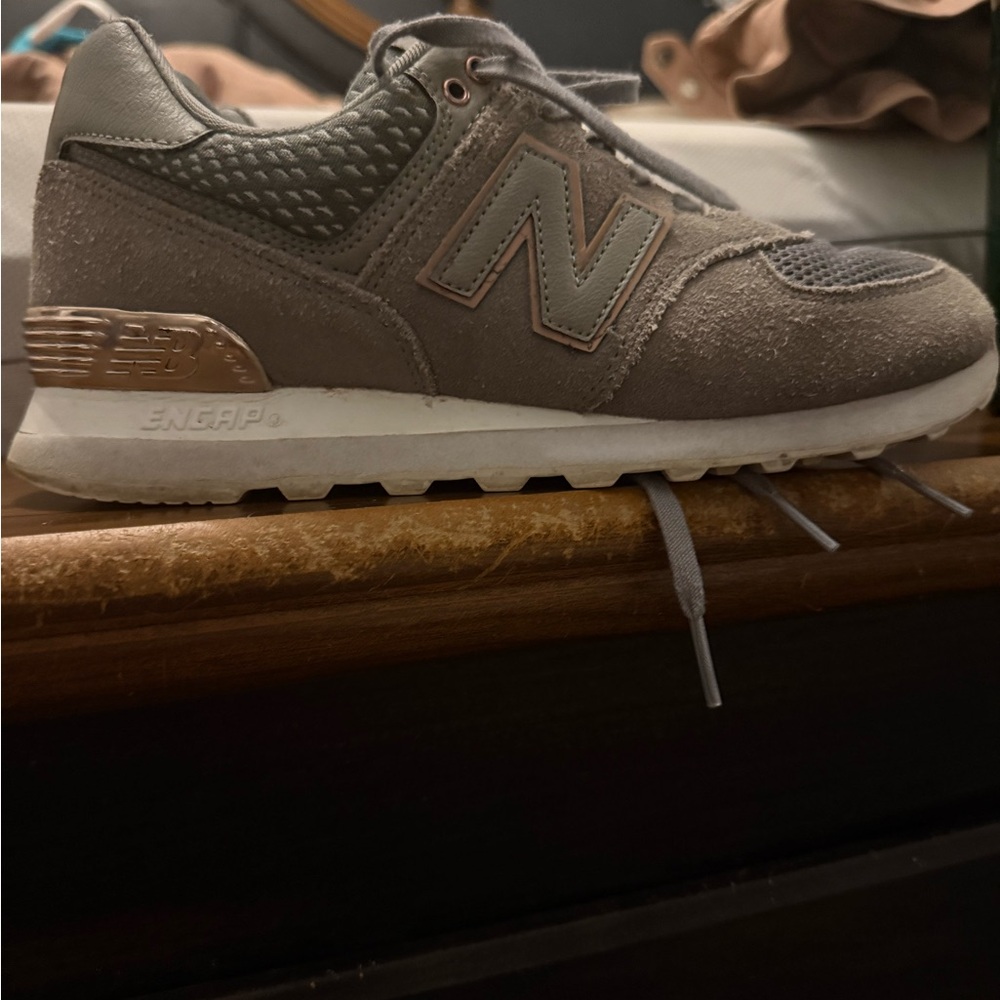 New Balance Women's 574 Athletic Shoes in Gray and Rose Gold